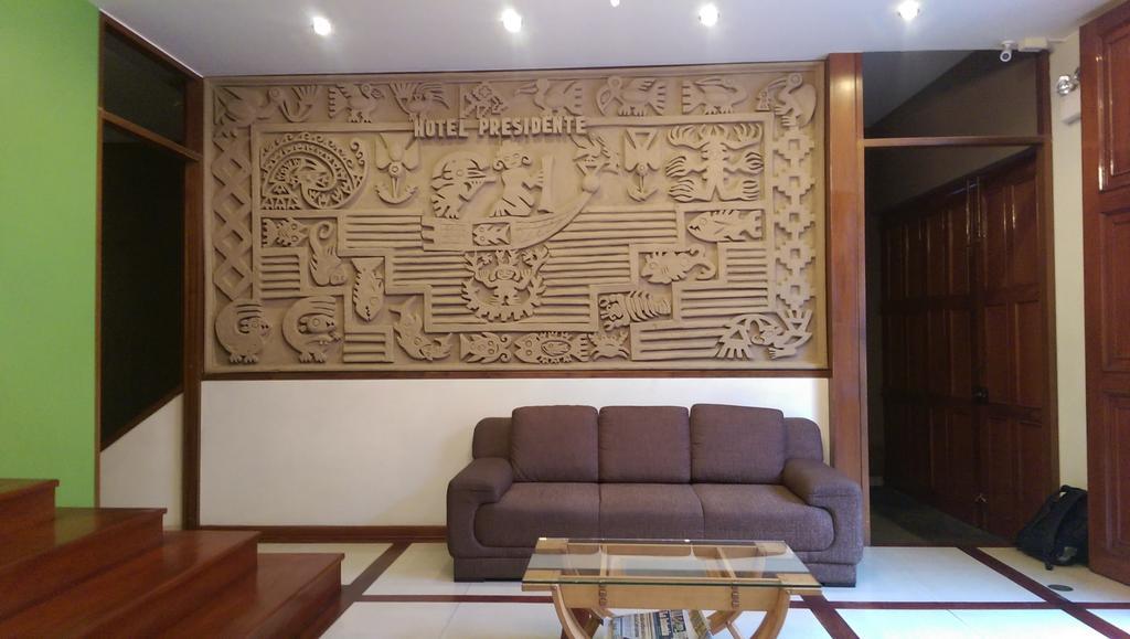 Hotel Presidente トルヒーリョ エクステリア 写真